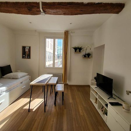 Studio Sur Le Port De Toulon Exterior foto